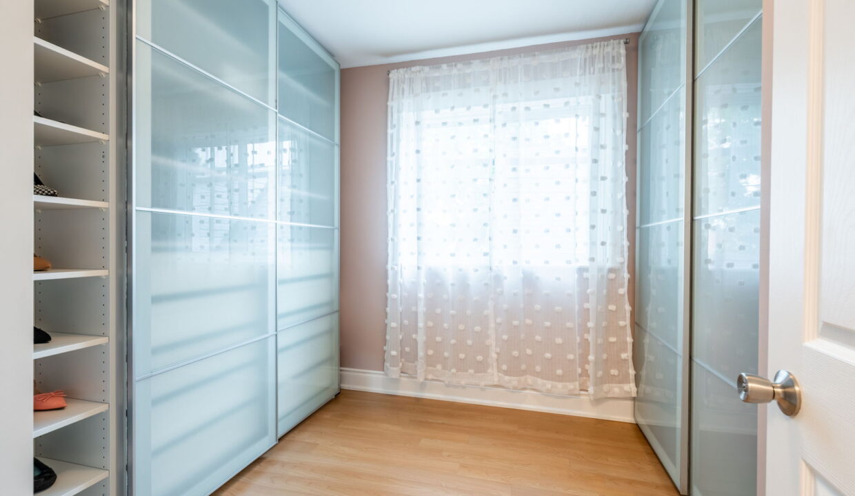 39-web-or-mls-44 Fairview Ave, Hamilton-39