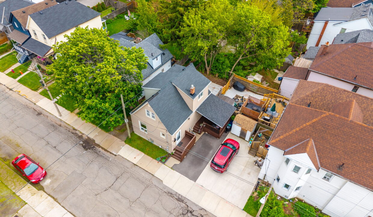 55-web-or-mls-44 Fairview Ave, Hamilton-55