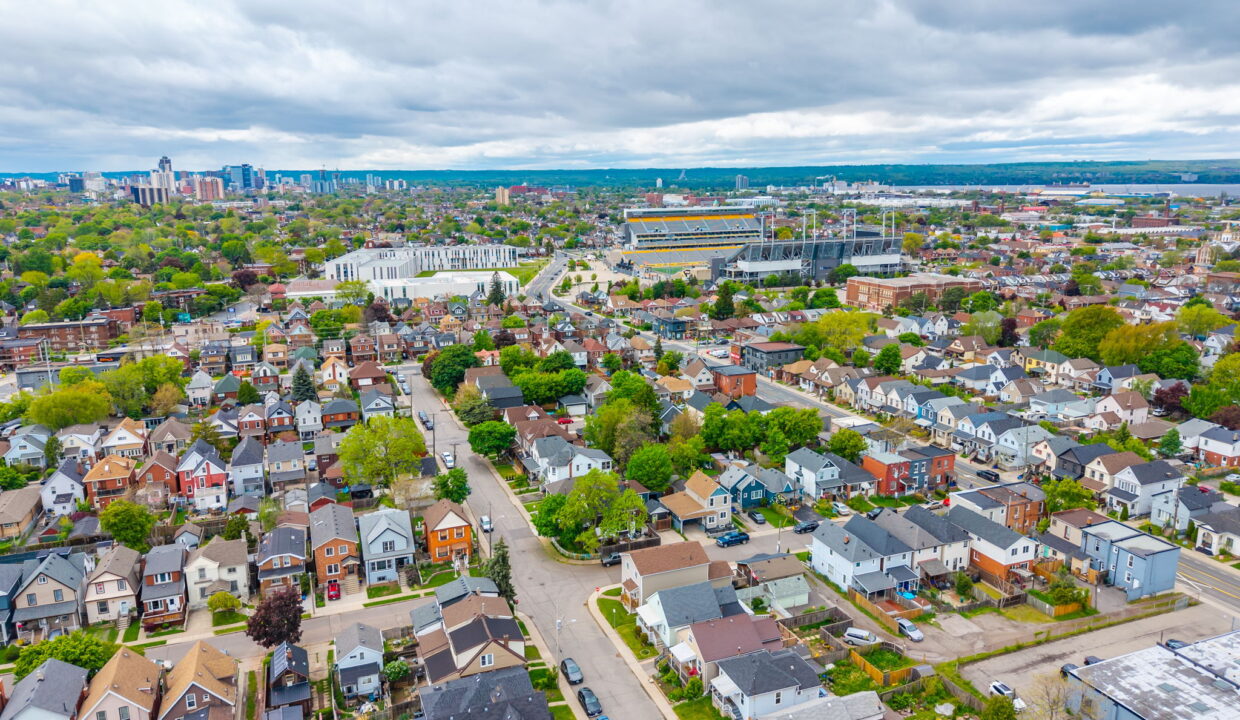 61-web-or-mls-44 Fairview Ave, Hamilton-61