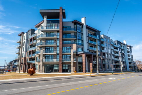 1-web-or-mls-613-600 N Service Rd, Stoney Creek - Sullivan-1