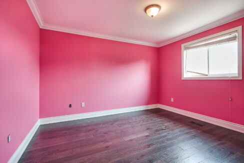 25-web-or-mls-573 Enfield Rd, Burlington-25