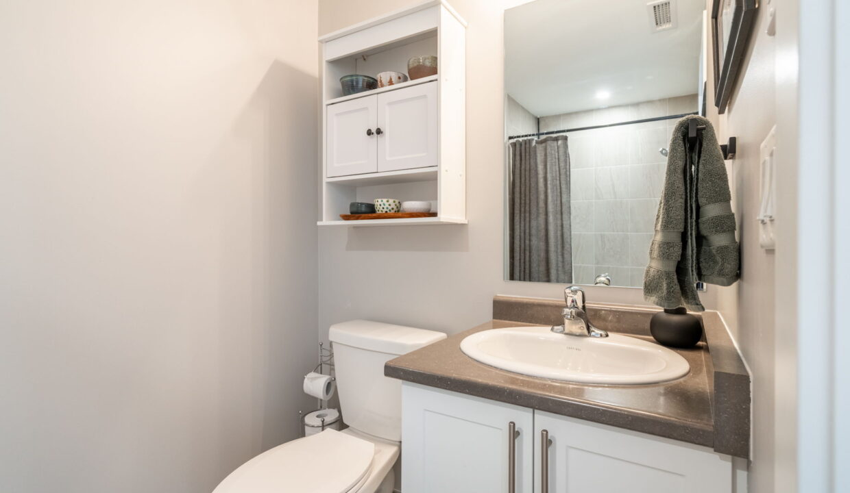 28-web-or-mls-613-600 N Service Rd, Stoney Creek - Sullivan-28