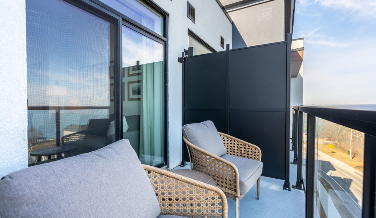 32-web-or-mls-613-600 N Service Rd, Stoney Creek - Sullivan-32