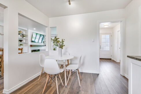 38-web-or-mls-421 Southland Cres, Oakville-28