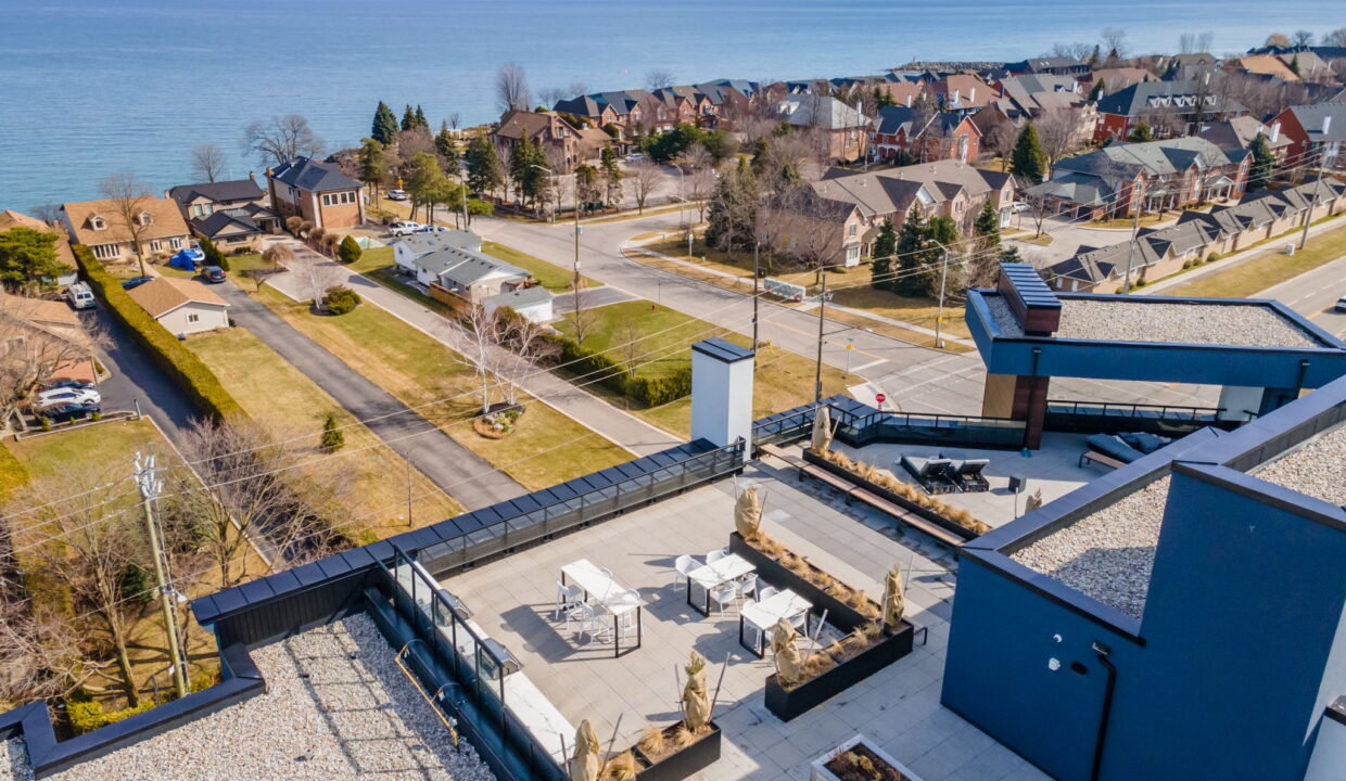 45-web-or-mls-613-600 N Service Rd, Stoney Creek - Sullivan-45