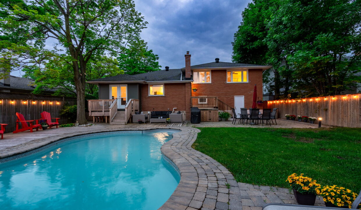 6-web-or-mls-Twilights-6