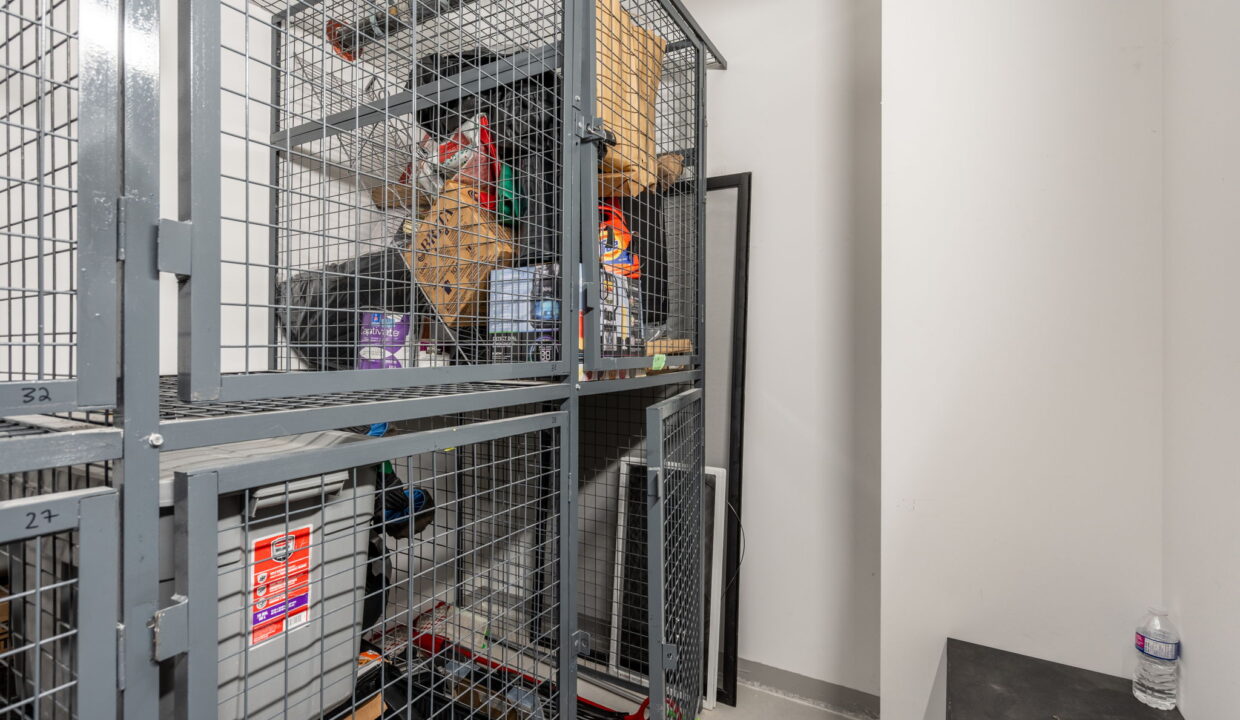 73-web-or-mls-613-600 N Service Rd, Stoney Creek - Sullivan-73