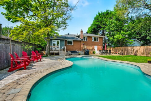 75-web-or-mls-421 Southland Cres, Oakville-65