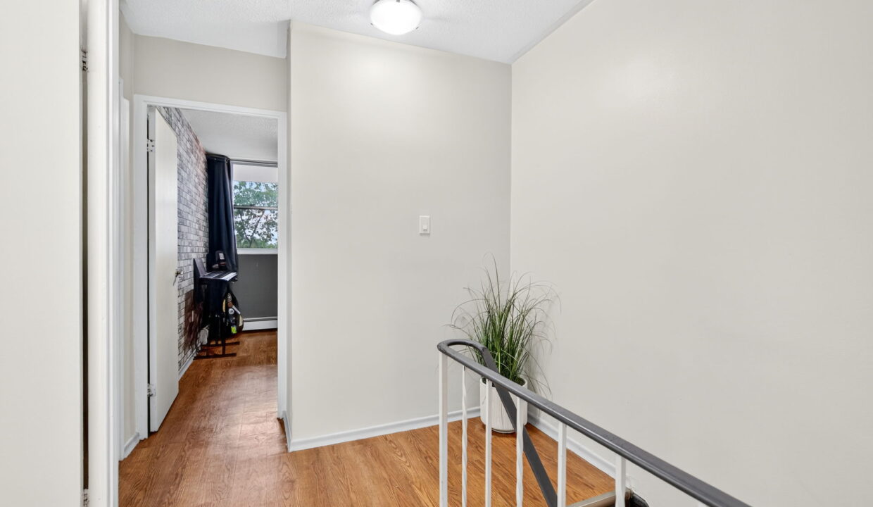 41-web-or-mls-350 Quigley Rd 320, Hamilton-41