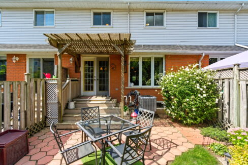 11-web-or-mls-57 Pinewoods6