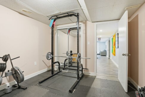 51-web-or-mls-31 Galileo Blvd, Brantford -51