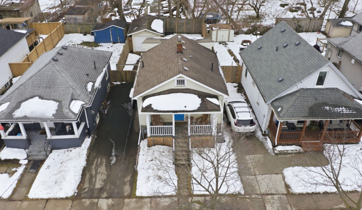 59-web-or-mls-20 Trapnell St, St. Catharines-59