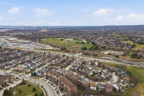 76-web-or-mls-75-Shannon Sullivan_5137 Dryden Ave