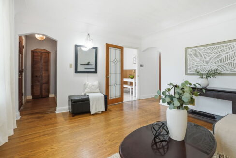 10-web-or-mls-10-Shannon Sullivan - 4 Duncombe Dr