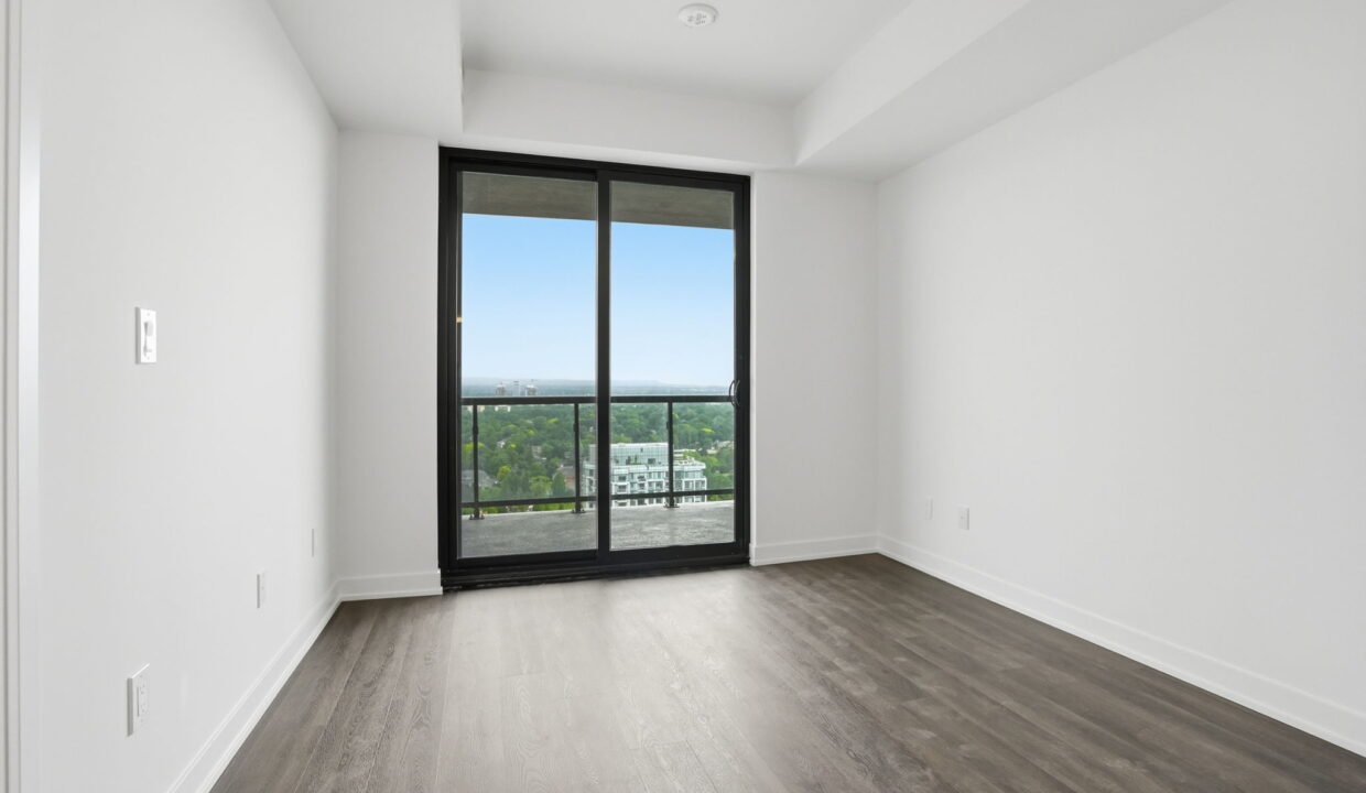 18-web-or-mls-18-Genevieve Serroul_2075 Lakeshore Rd