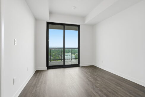 18-web-or-mls-18-Genevieve Serroul_2075 Lakeshore Rd