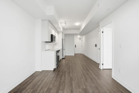 20-web-or-mls-20-Genevieve Serroul_2075 Lakeshore Rd