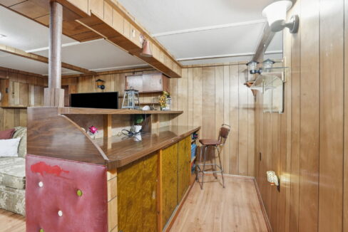 35-web-or-mls-40-Shannon Sullivan - 4 Duncombe Dr