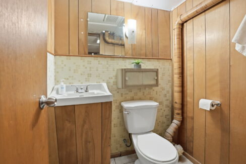 37-web-or-mls-42-Shannon Sullivan - 4 Duncombe Dr