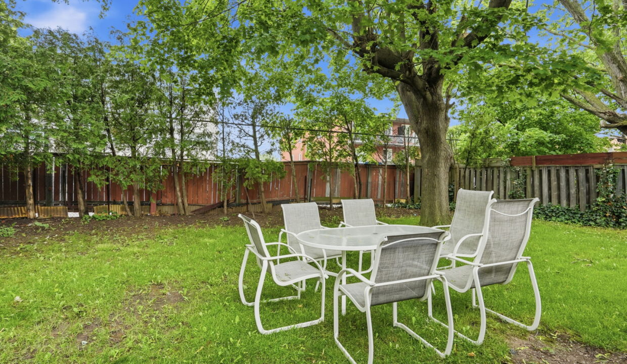 48-web-or-mls-53-Shannon Sullivan - 4 Duncombe Dr