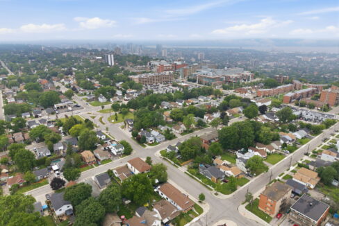 70-web-or-mls-70-Shannon Sullivan_55 E 32nd St