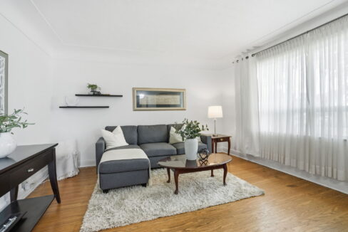 9-web-or-mls-09-Shannon Sullivan - 4 Duncombe Dr