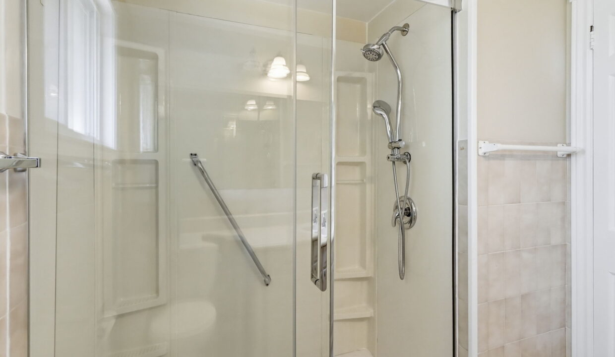 24-web-or-mls-24-2145 Sunnyvale Dr