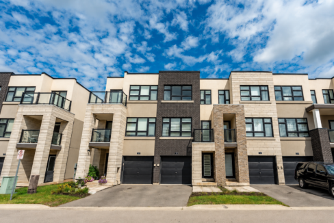 73-1121 Cooke Blvd