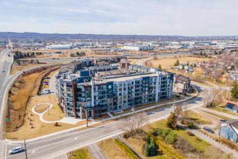 47-web-or-mls-613-600 N Service Rd, Stoney Creek - Sullivan-47