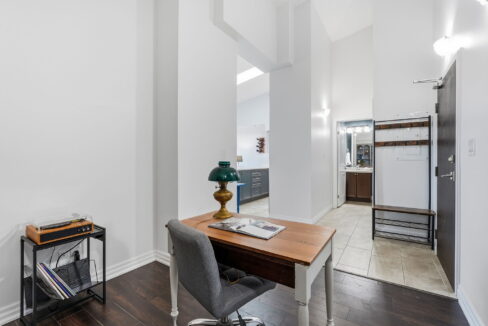 11-web-or-mls-011_Shannon Sullivan_170 Rockhaven Ln 321