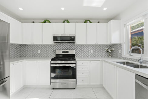 33-print-392 Tonelli Ln-33