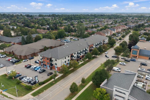 56-web-or-mls-056_Shannon Sullivan_170 Rockhaven Ln 321