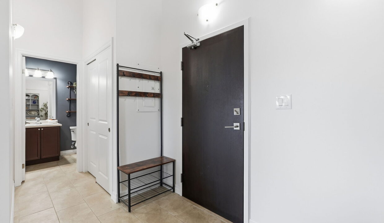 6-web-or-mls-006_Shannon Sullivan_170 Rockhaven Ln 321